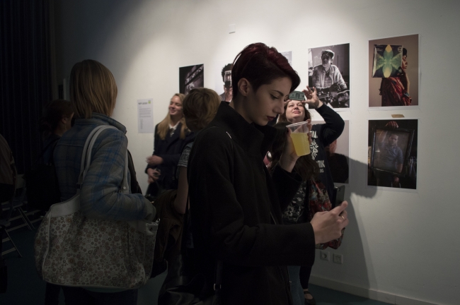 Opening Frame The Artist 2014