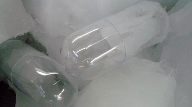 Cadeautip:<br />I Love My Polar Ice nu voor 15 euro. Te gebruiken voor verschillende doeleinden: eten, drinken, als extra toevoeging in je cocktail of gewoon voor in de vriezer.<br /><br />Kom bij ons langs en word eigenaar van een uniek stuk poolijs!